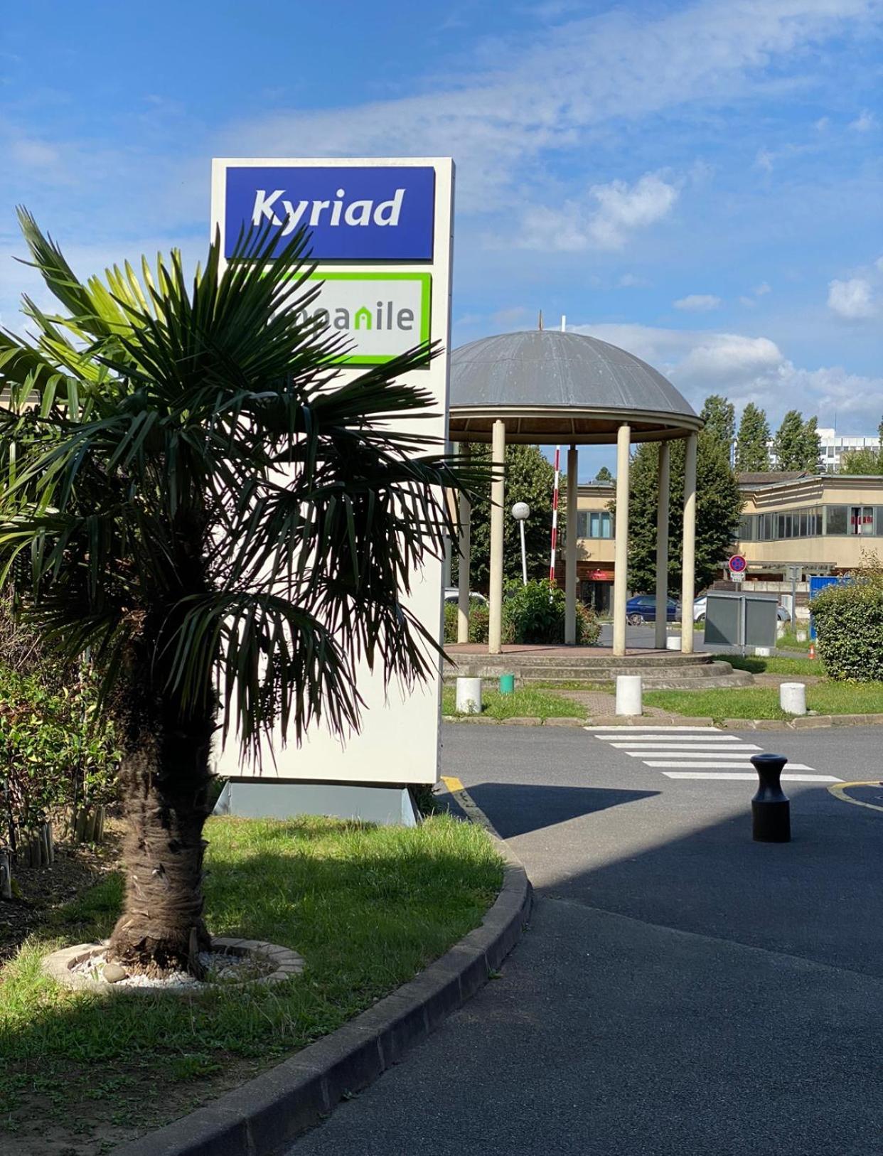 Kyriad Le Blanc-Mesnil Eksteriør billede